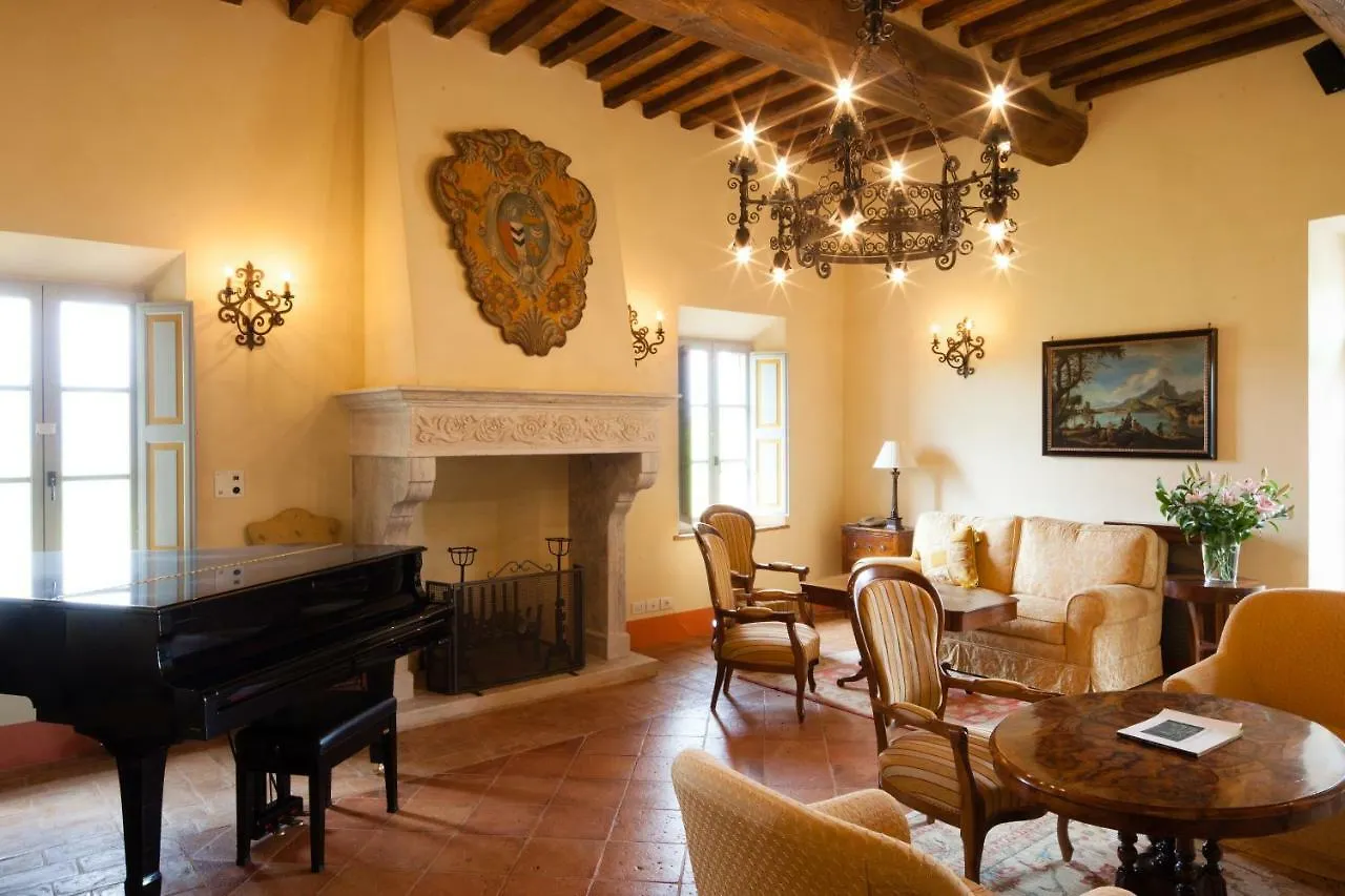 Borgo Finocchieto Villa Bibbiano  Italy